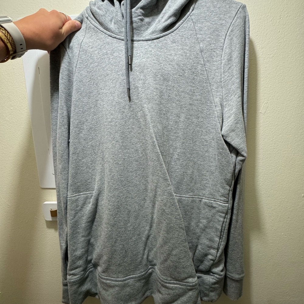 Under Armour Gray Pullover Hoodie Sweatshirt